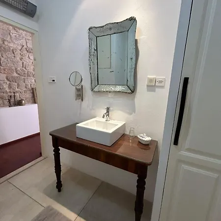 The Konoba Bed and breakfast 4*
